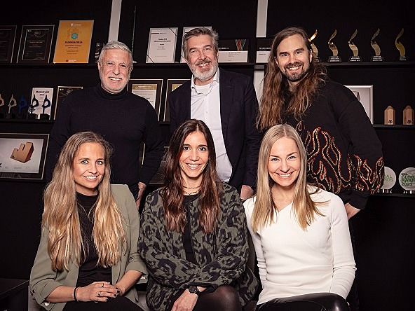 Pictured from top left to bottom right: Juan Andrés Elhazaz, COO SAMY Alliance; Tommi Opas, Partner and CEO Kurio; Jari Lähdevuori, Kurio Co-founder and Creative Director; Patricia Ratia Co-Founder and CEO Europe SAMY Alliance; Sonsoles Piñeiro Kruik, Chi